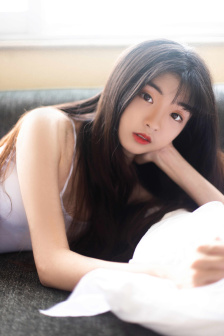 龙娘七七七